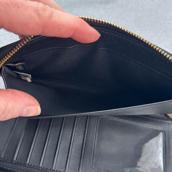 Coach Dempsey Large Phone Wallet Wristlet Black Pebbled Leather Zip Around - Picture 6 of 9